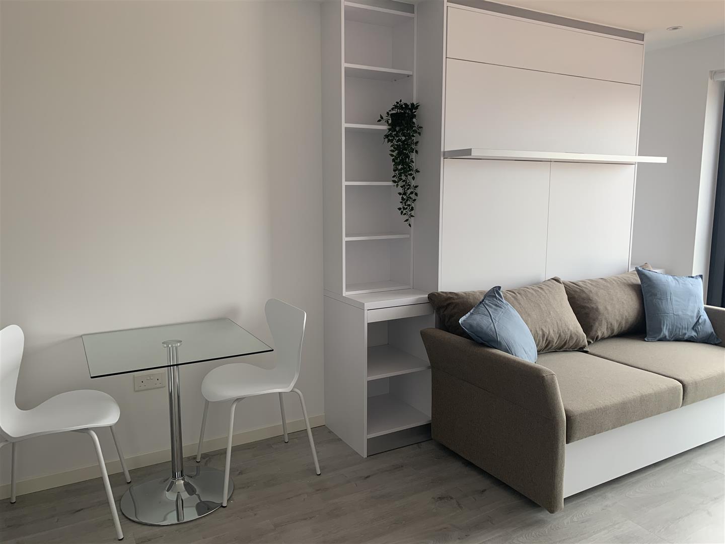 Image of Apartment - 1 Bathrooms for Rental in The Hub-Gibraltar, Image 5